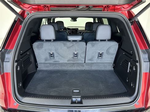 Used 2024 GMC Acadia Denali w/ LPO, Floor Liner Package image 24