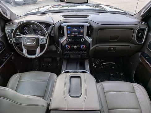 Used 2019 GMC Sierra 1500 SLT w/ SLT Premium Plus Package AWD/4WD image 15