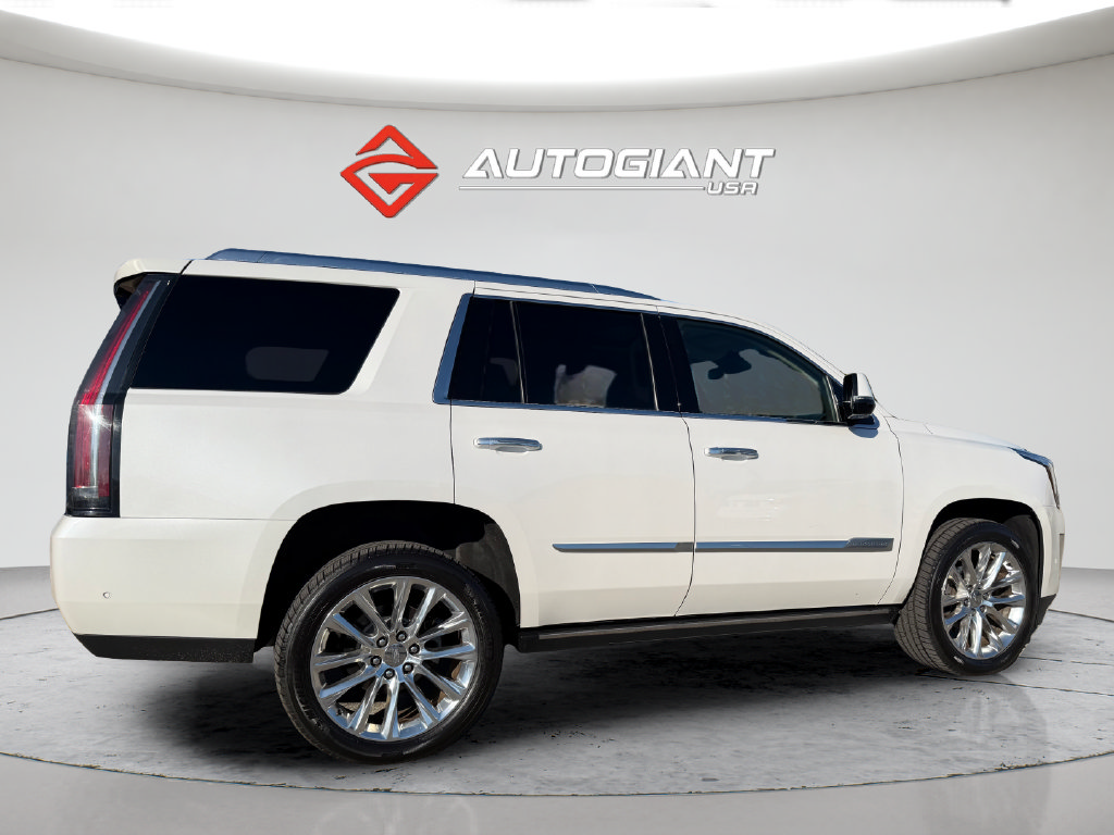 Used 2019 Cadillac Escalade Premium Luxury AWD/4WD image 10