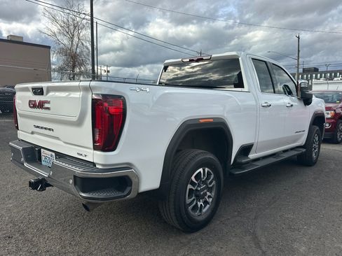Used 2022 GMC Sierra 2500 SLT w/ Gooseneck/5TH Wheel Package image 2