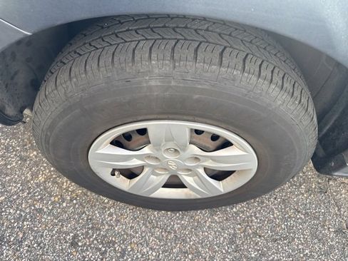 Used 2009 Hyundai Santa Fe GLS w/ Premium Pkg 3 image 10