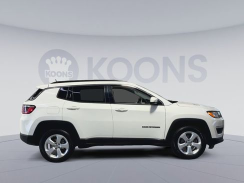 Used 2019 Jeep Compass Latitude image 12