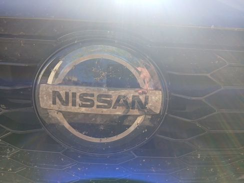 Used 2020 Nissan Sentra SV w/ SV Premium Package FWD image 2