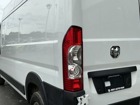 Used 2025 RAM ProMaster 2500 w/ Convenience Group FWD image 30