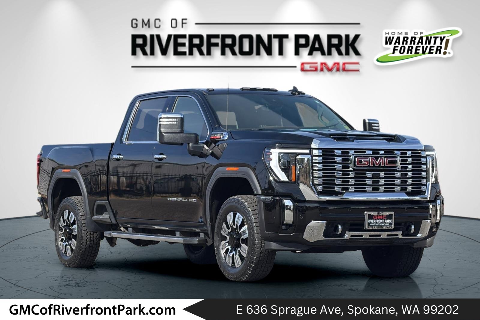 Used 2025 GMC Sierra 3500 Denali w/ Denali Reserve Package AWD/4WD image 1