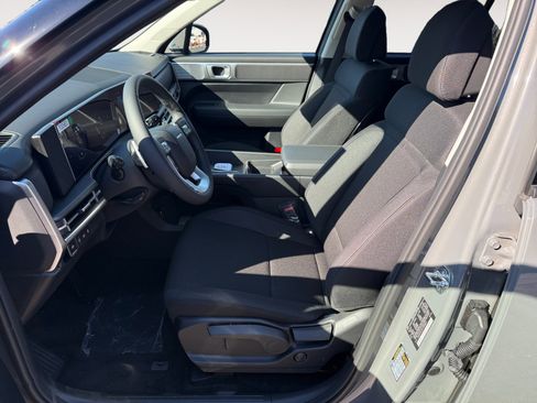 New 2026 Hyundai Santa Fe SE image 10