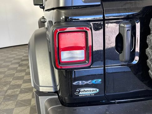 Used 2023 Jeep Wrangler Unlimited w/ Cold Weather Group AWD/4WD image 51