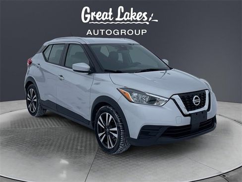Used 2020 Nissan Kicks SV image 7