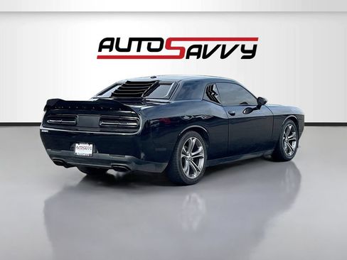 Used 2021 Dodge Challenger R/T RWD image 7