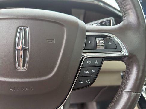 Used 2023 Lincoln Navigator L Reserve image 19