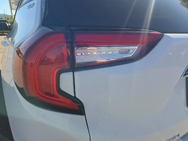 Used 2024 GMC Terrain SLT AWD/4WD image 6