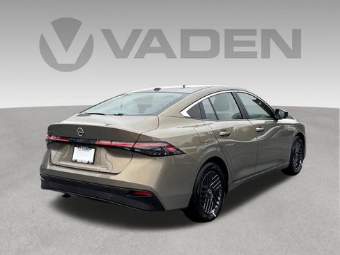 New 2026 Nissan Sentra SV w/ SV Convenience Package FWD image 27