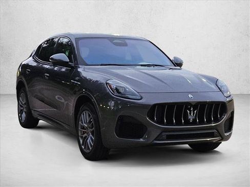Used 2023 Maserati Grecale GT AWD/4WD image 3