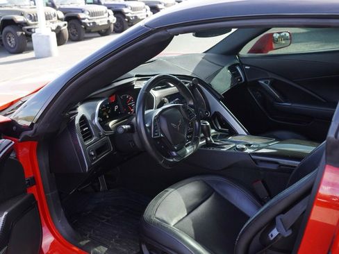 Used 2019 Chevrolet Corvette Stingray Coupe w/ 1LT image 14