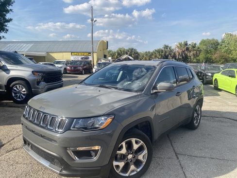 Used 2021 Jeep Compass Limited image 2