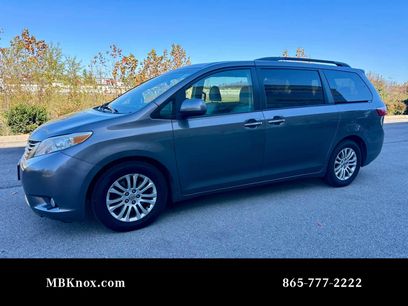 Used 2016 Toyota Sienna XLE Premium