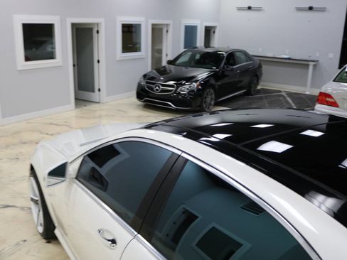 Used 2013 Mercedes-Benz S 550 4MATIC w/ Sport Pkg image 19