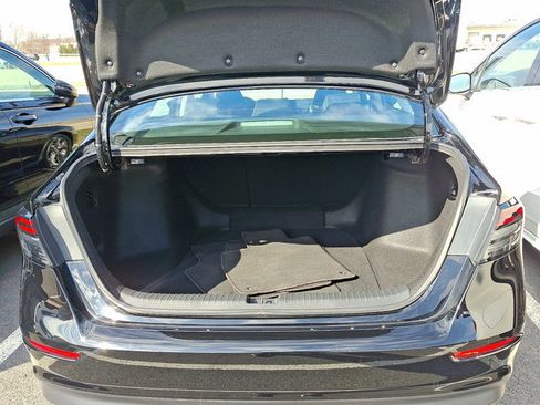 Certified 2024 Honda Accord EX image 31