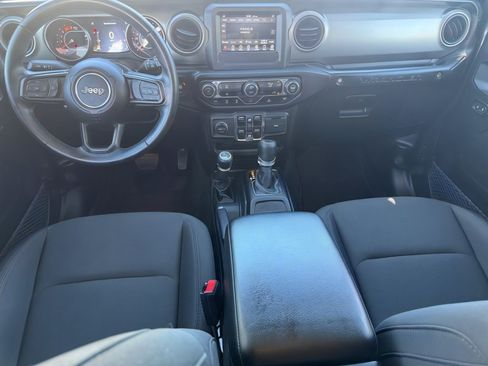 Used 2021 Jeep Wrangler Unlimited Willys image 15