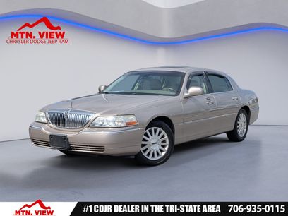 Used 2003 Lincoln Town Car Signature