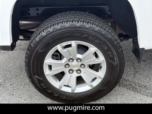 Used 2022 Chevrolet Colorado LT w/ LT Convenience Package RWD image 17