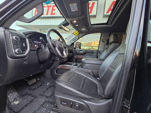 Used 2020 GMC Sierra 2500 Denali w/ Denali Ultimate Package image 12