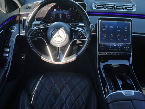 Used 2021 Mercedes-Benz S 580 S 580 image 11