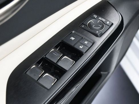 Used 2025 Lexus ES 350 w/ Premium Package FWD image 14