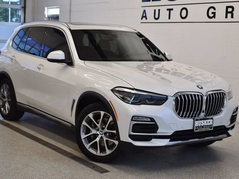 Used 2019 BMW X5 xDrive40i w/ Convenience Package AWD/4WD image 1