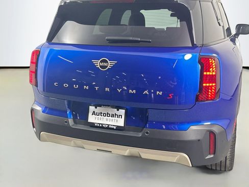 Certified 2025 MINI Cooper Countryman S w/ Comfort Package Max image 7