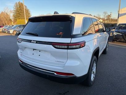 New 2025 Jeep Grand Cherokee Laredo X