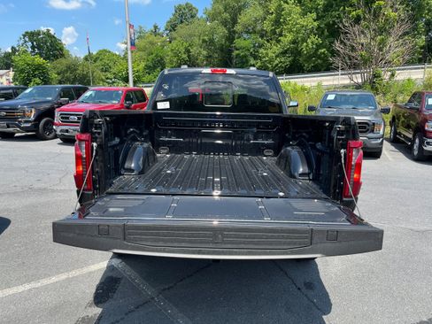 New 2026 Ford F150 XLT w/ Equipment Group 302A MID AWD/4WD image 8