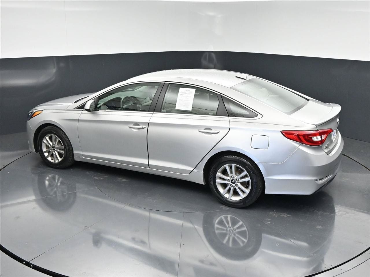 Used 2016 Hyundai Sonata SE FWD image 26