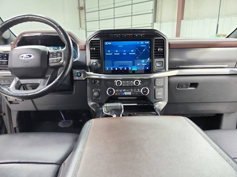 Used 2022 Ford F150 Lariat w/ Equipment Group 502A High AWD/4WD image 28