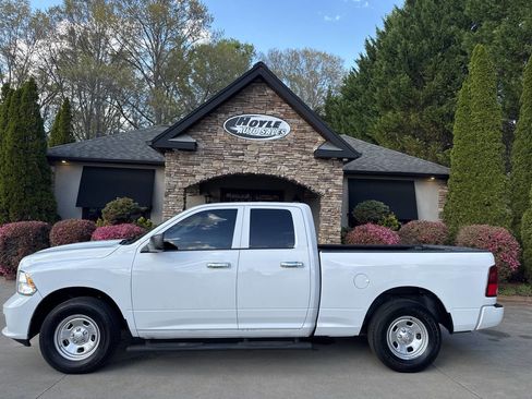 Used 2015 RAM 1500 Express image 1