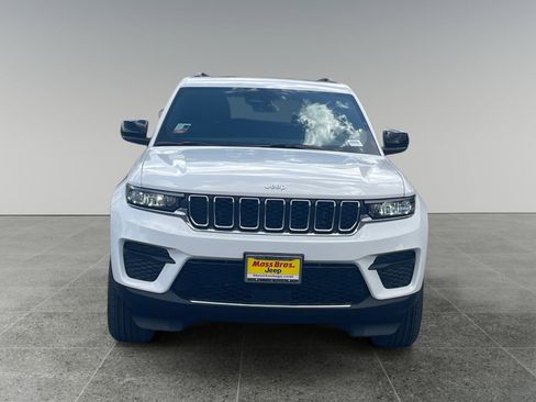 New 2026 Jeep Grand Cherokee Laredo AWD/4WD image 8