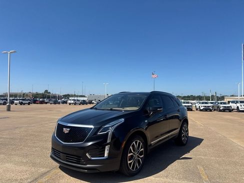 Used 2022 Cadillac XT5 Sportv w/ Platinum Package AWD/4WD image 8
