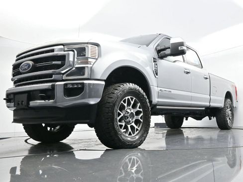 Used 2020 Ford F350 Lariat w/ Lariat Ultimate Package image 47