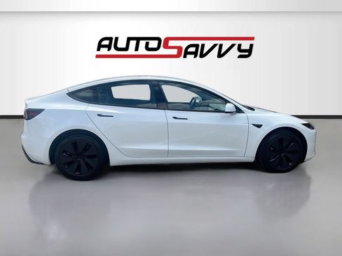 Used 2025 Tesla Model 3 Long Range RWD image 8