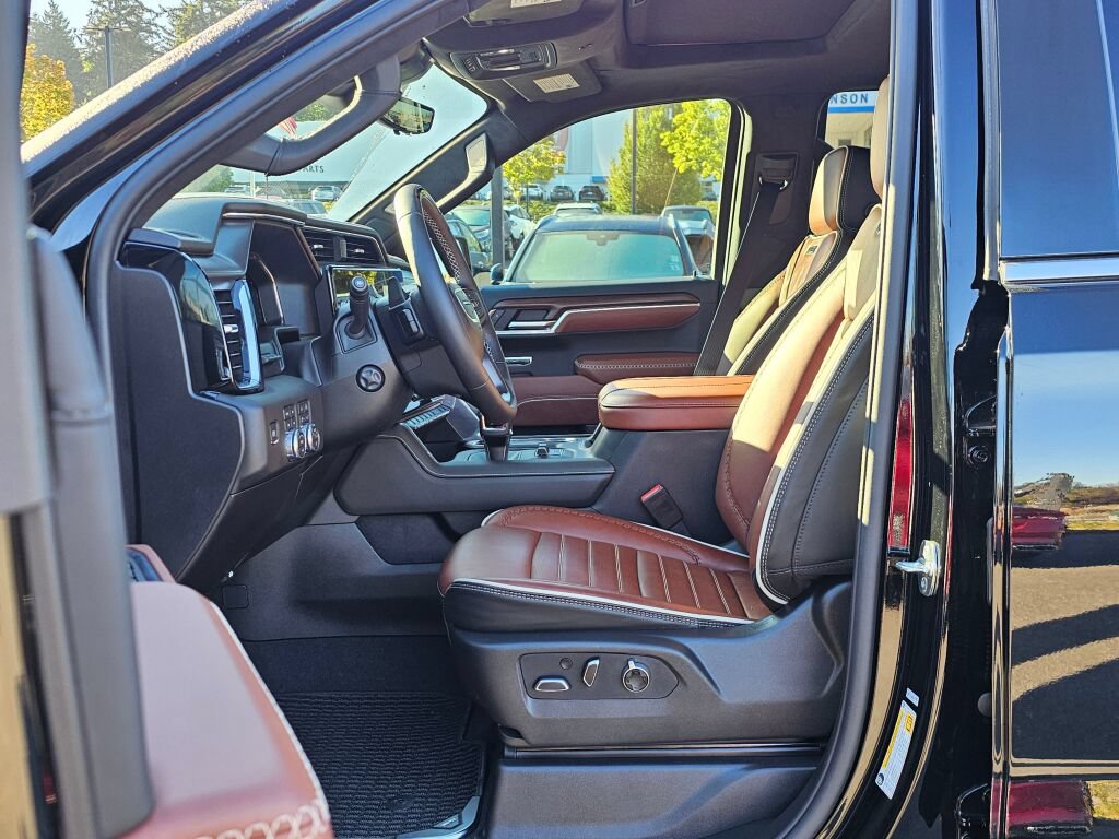 Certified 2026 GMC Sierra 1500 Denali Ultimate AWD/4WD image 23