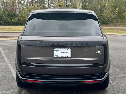 Used 2022 Land Rover Range Rover SE image 6