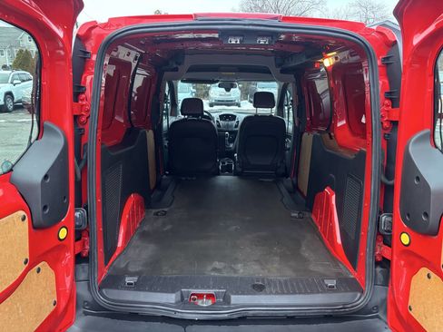 Used 2016 Ford Transit Connect XL image 10