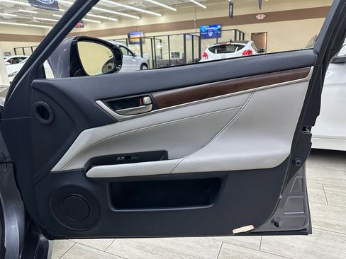 Used 2015 Lexus GS 350 image 40