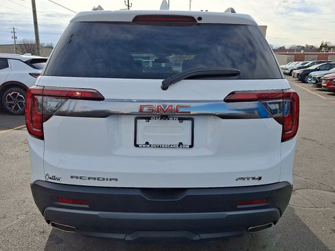 Used 2023 GMC Acadia AT4 w/ Technology Package image 4