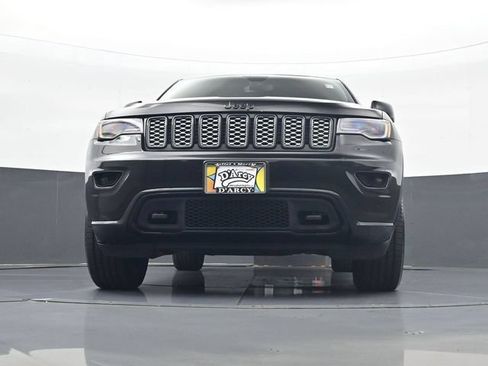 Used 2020 Jeep Grand Cherokee Altitude AWD/4WD image 22