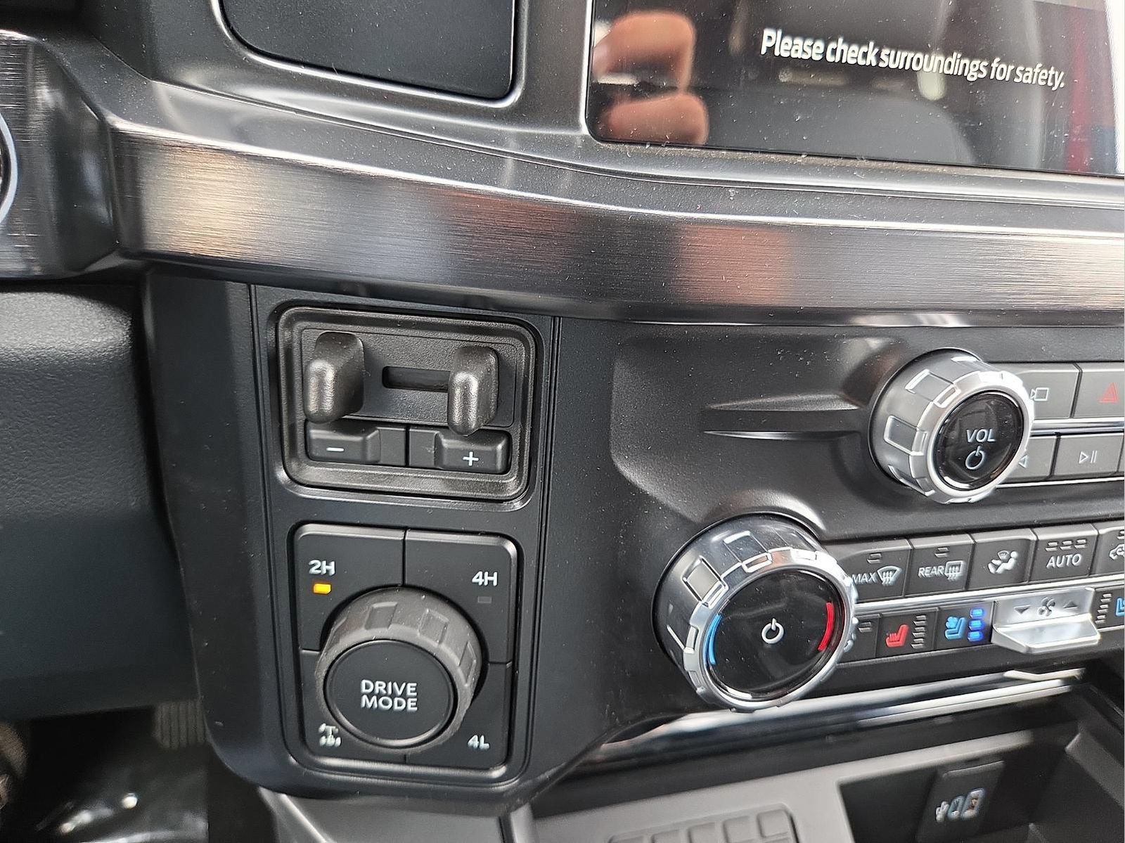 New 2026 Ford F250 Lariat w/ Chrome Package AWD/4WD image 16