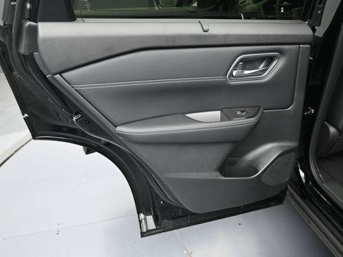 New 2026 Nissan Rogue Platinum w/ Platinum Premium Package image 33