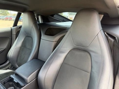 Used 2017 Jaguar F-TYPE Coupe RWD image 10