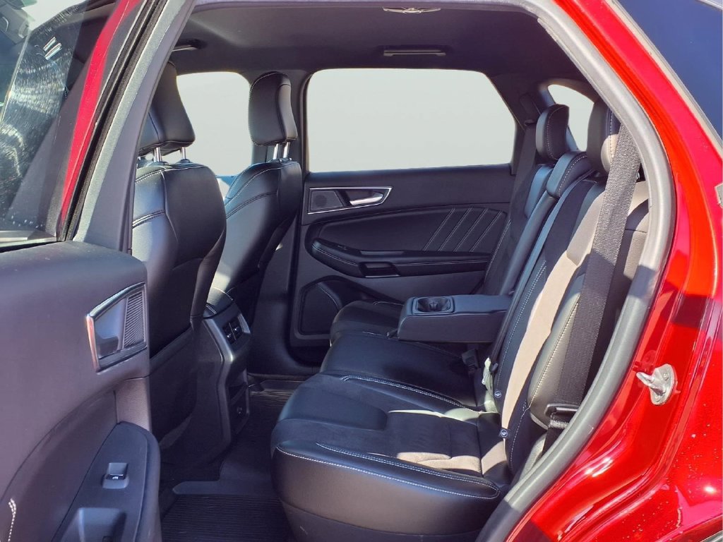 Used 2021 Ford Edge ST AWD/4WD image 10
