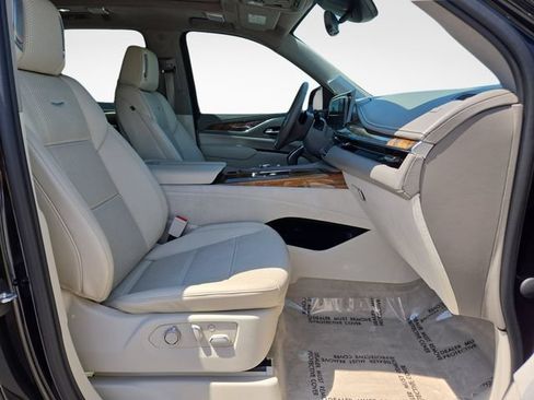 Used 2021 Cadillac Escalade ESV Premium Luxury Platinum AWD/4WD image 36